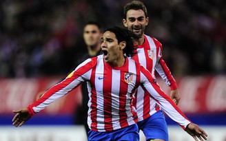Atletico Madrid lập kỷ lục, Sporting lội ngược dòng
